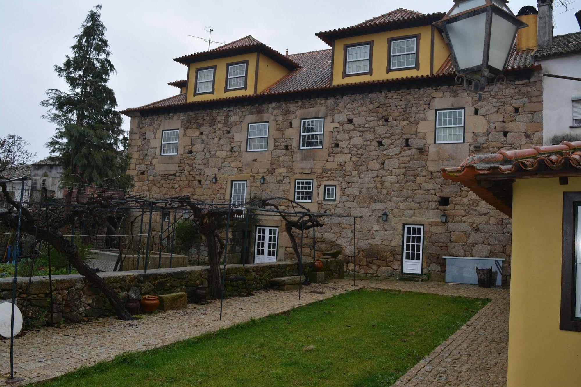 Solar dos Correia Alves Moimenta da Beira Exterior foto